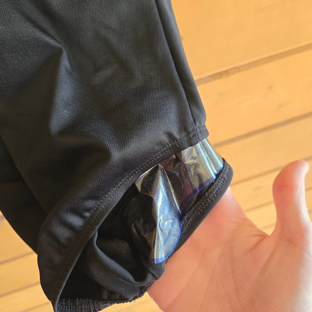 Miraclesuit Avra Swimsuit NWOT One Piece Black US 8 Swim Bathing Suit Slimming - Picture 4 of 5